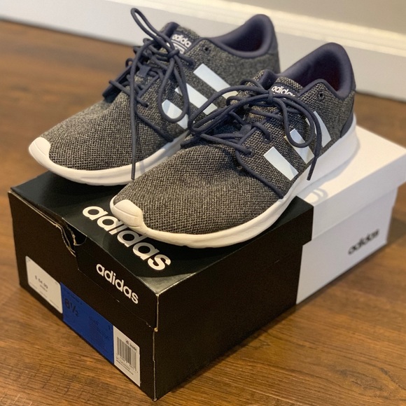adidas Shoes - Adidas cloudfoam QT racer shoe